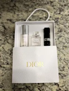 【DIOR】★ギフトにも！★ ディオールディスカバリーキット