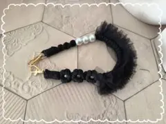 マクラメ　チュール　ハンドストラップ