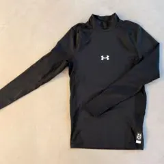 Under Armour ブラック ハイネック アンダーシャツ