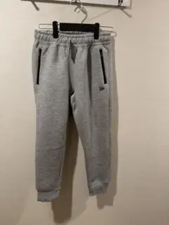 新品未使用　ニューエラ　グレー スウェットパンツ Mサイズ