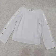 LOVELESS♡ラブレス ゴールドボタン　ブラウス　ウォッシャブルのサムネイル