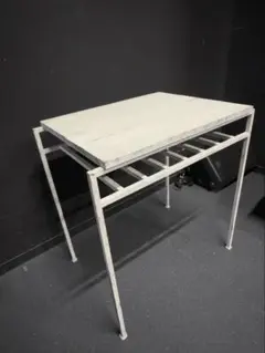 ホワイト テーブル