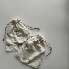 SALE◎ handmade 巾着　2点　セット　まとめ売り　刺繍生地　巾着袋