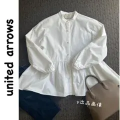 パールボタンの張り感ガーリーブラウス