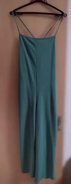 グリーン ノースリーブパンツ Mサイズ