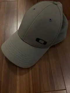 Oakley CLASSIC グレー キャップ