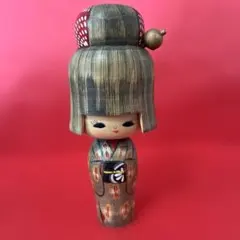 関口としお　創作こけし　アンティーク　秀逸　美品　優美　人形 関口としお 創作こけし アンティーク 秀逸 美品 優美 人形 - メルカリ