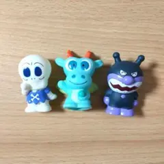 アンパンマン　指人形　ゆび人形　ソフビ　ちびごん　ホラーマン　バイキンマン　3種