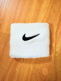 NIKE リストバンドのサムネイル