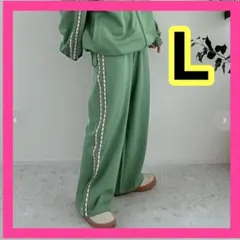 しまむら　ayano 花柄サイドライン　カラーパンツ　L グリーン