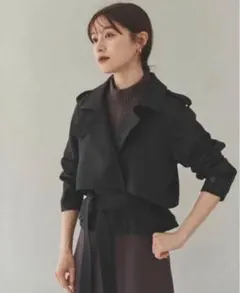 黒 トレンチコート