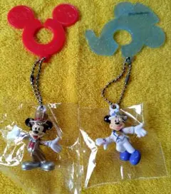 ミッキー　ストラップ 2個セット