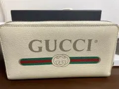 グッチ GUCCI ラウンドファスナー長財布ヴィンテージロゴプリント496317