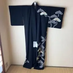 黒地 小紋 袷 宝尽くし文様 着物 正絹 黒地 小紋 袷 宝尽くし文様 着物 正絹 - メルカリ