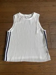 アディダスタンクトップ