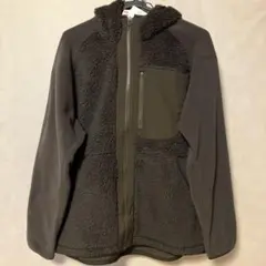 UNIQLO ホワイトマウンテニアリングコラボフリース　ダークブラウン　Mサイズ