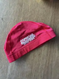 セントラルスポーツ　赤 キャップ L