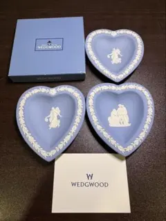 WEDGWOOD ジャスパー ペールブルー クリスマスプレート 1993年 - メルカリ
