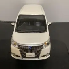 トヨタミニカー エスクァイアー 新品未使用 Amazon | トヨタ エスクァイア ハイブリッド Xi Gi 前期型 2014