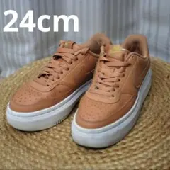 NIKE コートビジョン アルタ