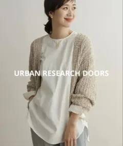 URBAN RESEARCH DOORS ホワイト 長袖シャツ ブラウスのサムネイル