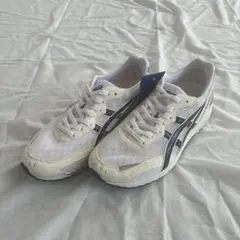 【汚れあり未使用品】asics スカイセンサージャパン 25.0cm