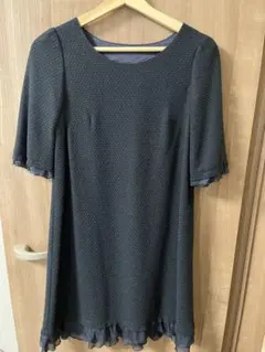 ストロベリーフィールズ　半袖 ひざ丈ワンピース お呼ばれドレス　サイズ2