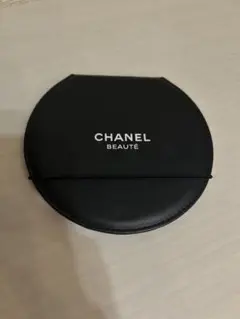 「未使用品」CHANEL BEAUTÉ スタンドミラーのサムネイル