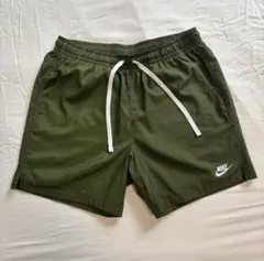 NIKE ウーブン ショートパンツ オリーブ Lサイズのサムネイル