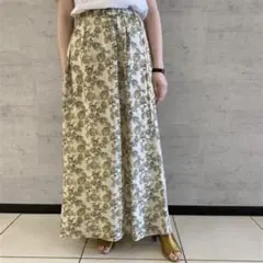 ジョンブル 花柄 ロング スカート Aライン ロング丈のサムネイル