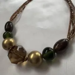 ブラウンゴールドビーズネックレス