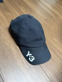 Y-3 캡 블랙 소파