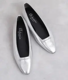 ラインストーンバー　スクエアカットフラットシューズ