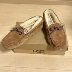 UGG モカシン ダコタ 24cm 7 38 DAKOTA 5612 W/CHE