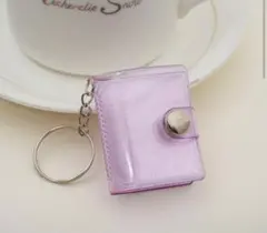 ミニシール帳　フォトアルバム　キーホルダー　未使用品　紫　パープル✖️ラメ