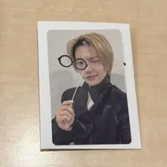 り*る様 TREASURE POPUP 8000円 購入特典 トレカ ドヨン