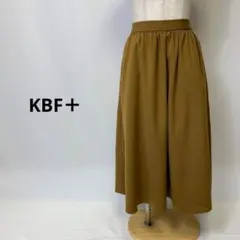 KBF＋　タック　フレア　スカート　ポケット　ウエストゴム
