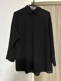 Lutique しまむら 長袖シアーシャツ ブラックのサムネイル