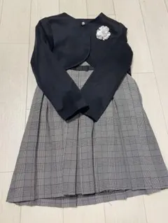 新品タグ付き　セレニーワンピース　グレー　入学式　130