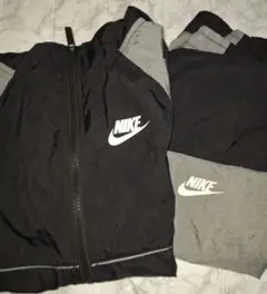 ナイキ　ジュニアシャカシャカNIKE　 ナイロンウィンドブレーカー