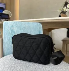 soleile カメラバッグ 黒　キルティング ソレイル soleile カメラバッグ黒ブラック撥水キルティング二度短時間