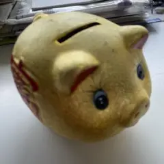 金の豚 貯金箱