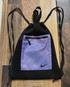 新品　NIKEナイキ　リュック　ナップサック　黒×ブルーパープル　軽量　メッシュのサムネイル