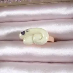 Item thumbnail for item 46653e10-d2ad-494c-9def-0ca77f92e7dd