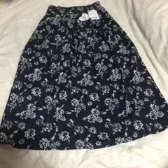 ハートマーケット花柄ロングスカートM