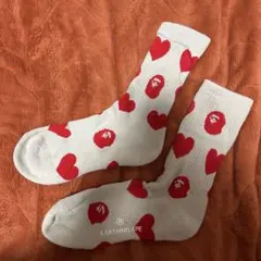 A BATHING APE ハート柄ソックス 23〜25