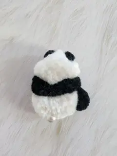 パンダブローチ