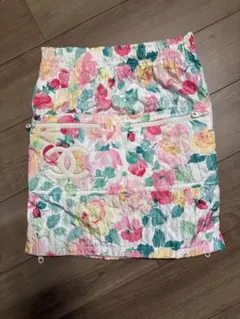 着用予定の為短期出品‼︎ かなりのレア　 CHANELキルティング　花柄スカートのサムネイル