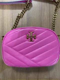 Tory Burch ピンクショルダーバッグ