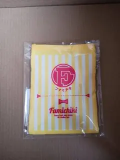 ファミリーマート(サコッシュ)